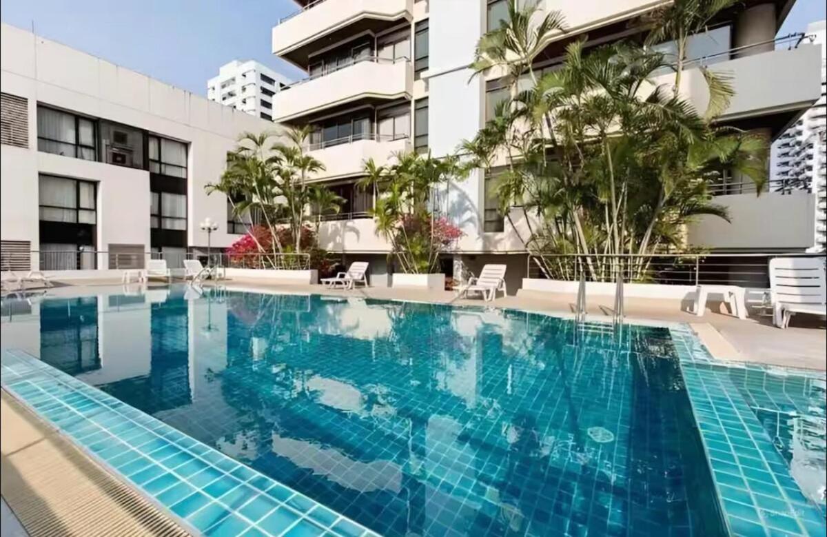 Executive 1br And Sofa Bed 150m To Nana Bts * Bangkok
